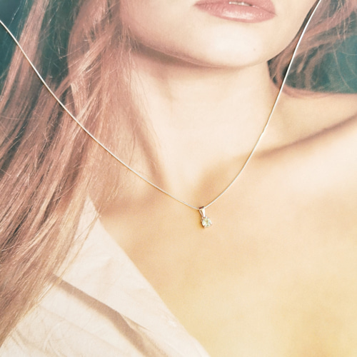 グリーンアパタイト Silver925チェーンのシンプル1石ネックレス[天然石