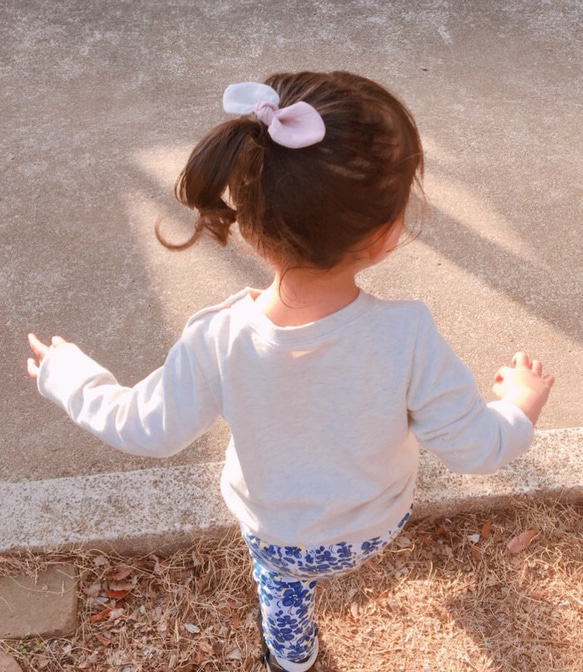 ﾟ*:｡.ベルギーリネン リバーシブル リボンのヘアゴム.｡:*゜ 4枚目の画像