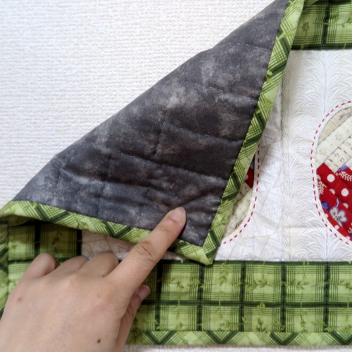 リンゴのタペストリー タペストリー・壁掛け Quilt-mama 通販 11523732