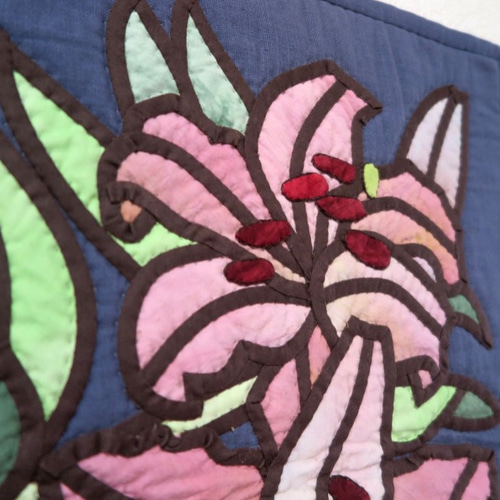 百合のステンドグラス タペストリー タペストリー・壁掛け Quilt