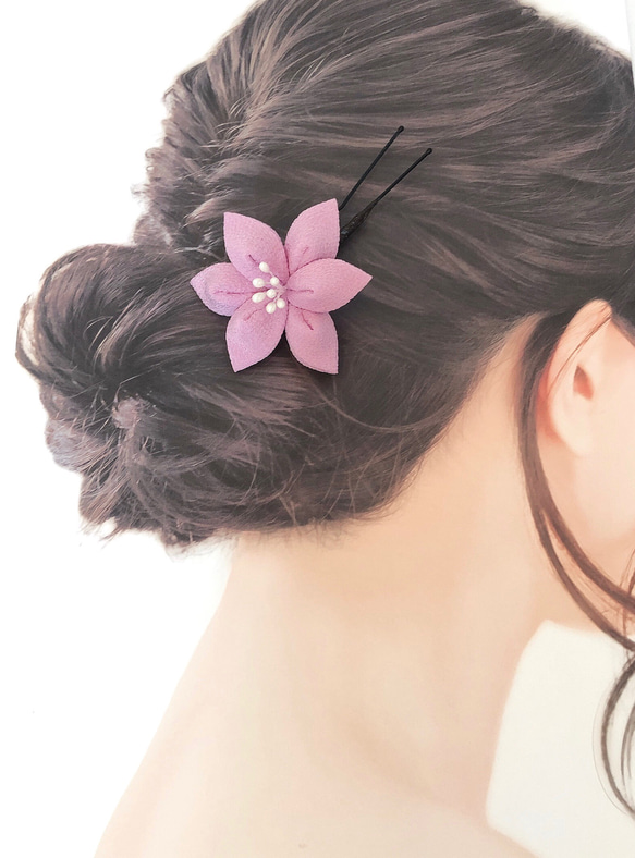 再販【ピンク系】人気の百合 ゆり ユリ つまみ細工髪飾り 布花