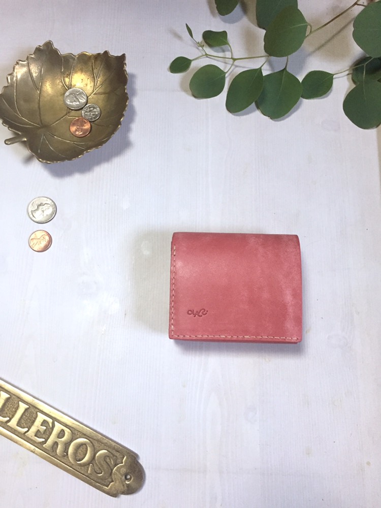 《受注製作品》小さくてもちゃんと入る 二つ折りお財布［ola］イタリアレザー  rose