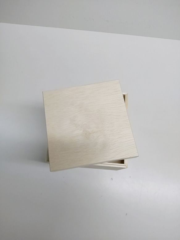 木箱正方形　浅型・深型２種（￥１５００） 7枚目の画像
