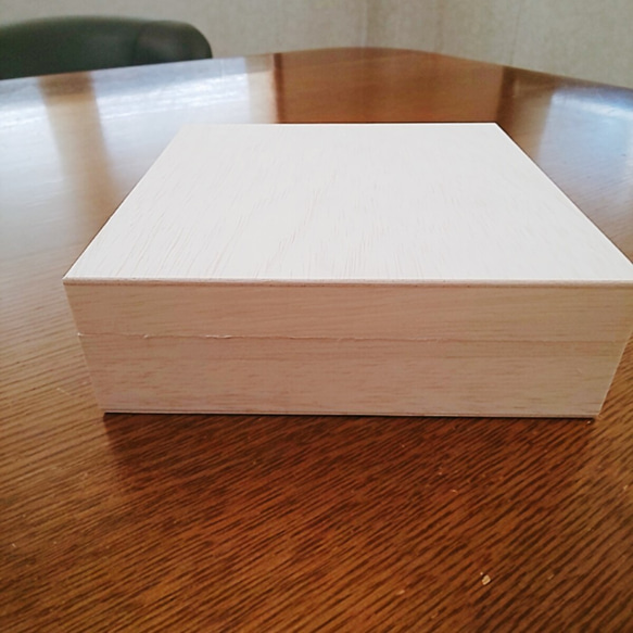 　バームクーヘン木箱　正方形　業務用(１ケース84個入り） 1枚目の画像