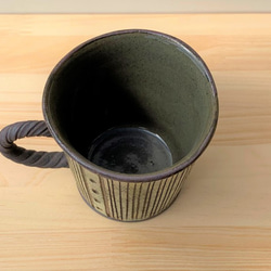 ストライプマグカップ　陶器　コーヒー 3枚目の画像