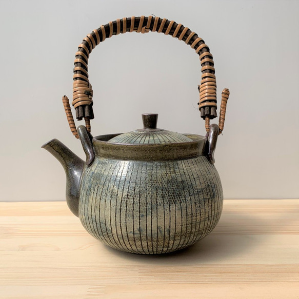 ストライプ土瓶　陶器　茶器 1枚目の画像