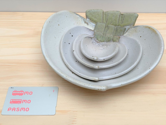 粉引かぶ皿(箸置き)　陶器 6枚目の画像
