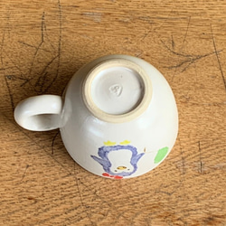 子供食器　マグカップ　陶磁器「ふうせんペンギン」 4枚目の画像
