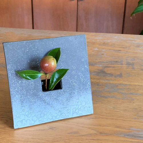 【琉球古陶】一輪挿し 一輪挿し 憲児陶苑×ミュージアムショップ｜ピックアップ｜ミュージアム