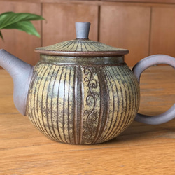 ストライプポット　陶器　紅茶　煎茶 1枚目の画像
