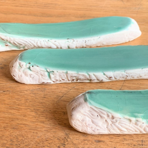 箸とスプーンが一緒に置ける ナイフ＆フォークレスト3個組 陶器