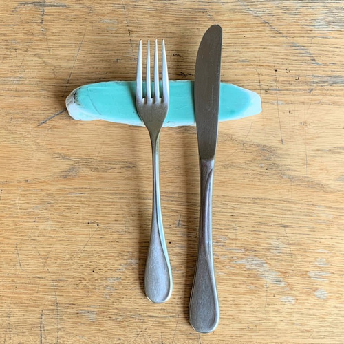 確認♡画像3枚♡四角皿(大)♡お椀♡スプーンフォーク♡お箸♡オーダー受け付け 箸とスプーンが一緒に置ける ナイフ＆フォークレスト3個組 陶器