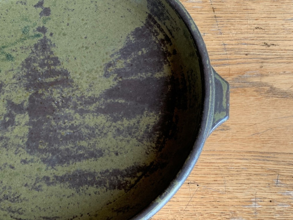 鉄釉グラタン皿（大）　耐熱陶器 3枚目の画像