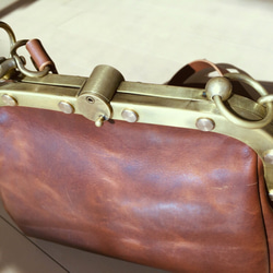 車掌さん　カバン　バッグ　がま口　イタリアンレザー　真鍮　アンティーク　ショルダーバッグ　ハンドメイド 9枚目の画像