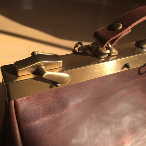 最終セール がま口 リュック クロムエクセル レザー イタリア製トップ