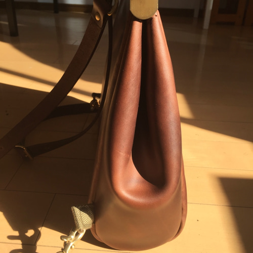 最終セール がま口 リュック クロムエクセル レザー イタリア製トップ