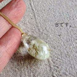 Botanical jewelry  ヤマハハコinクォーツ　スライドボール付きネックレス 4枚目の画像