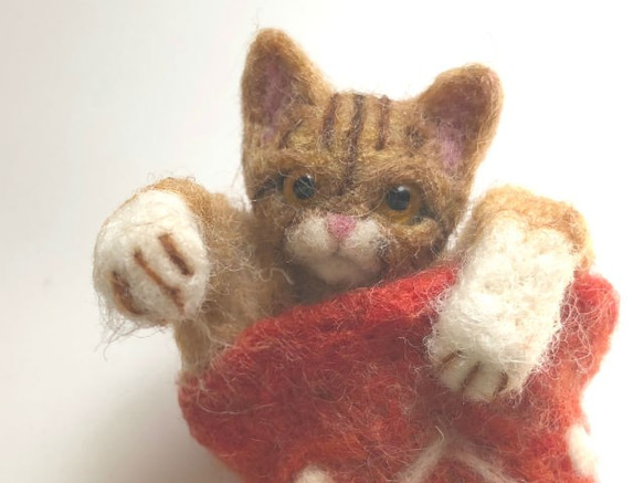 2way♪聖誕襪中的貓吊墜和胸針形狀穩定的羊毛氈 第5張的照片