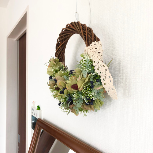 アジサイ ハーフ リース 直径25cm 紫陽花とフルーツのハーフリース