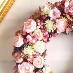 はなやか ピンク ローズ アマランカス リース 母の日 アーティフィシャルフラワー直径30cm お祝いのフラワーリース 6枚目の画像