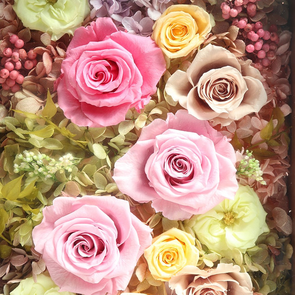 まるで絵画のようなプリザーブドフラワーアレンジ　「フラワーフレーム　メヌエット」 フラワーフレーム メヌエット 開店祝い 開業祝い 開院祝い フリーメッセージご希望の方は