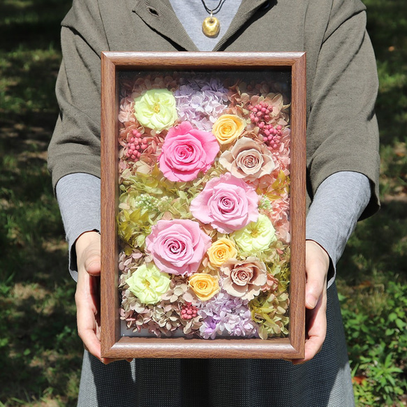 まるで絵画のようなプリザーブドフラワーアレンジ 「フラワ