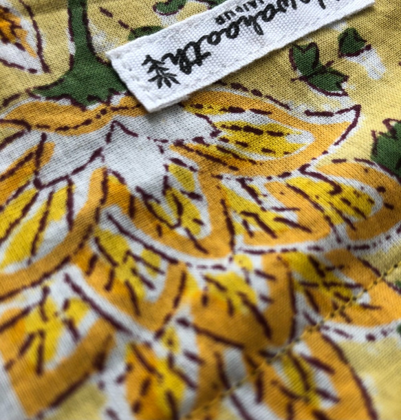 【巾着トラベルポーチ】手しごとの木版プリントインド綿_Jaisalmer Yellow 4枚目の画像