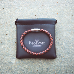 Braided leather bracelet with magnetic clasp fastening(DB) 1枚目の画像