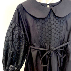 サークルレースバルーン袖❤︎エンパイアワンピース(ブラック) 4枚目の画像