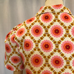 半袖チューリップ袖が可愛い❤︎シャツカラーレトロブラウス(ピンク) 5枚目の画像