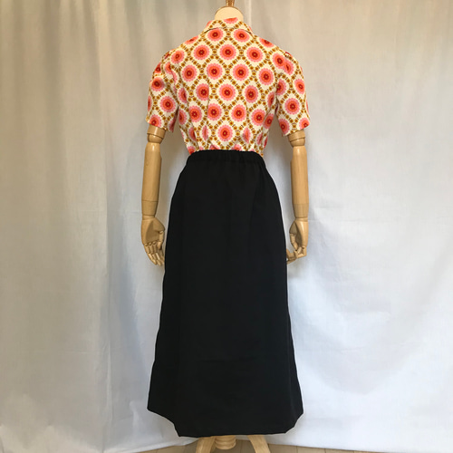 ウエストベルトのスッキリ☆ギャザースカート☆飾りリボン付き