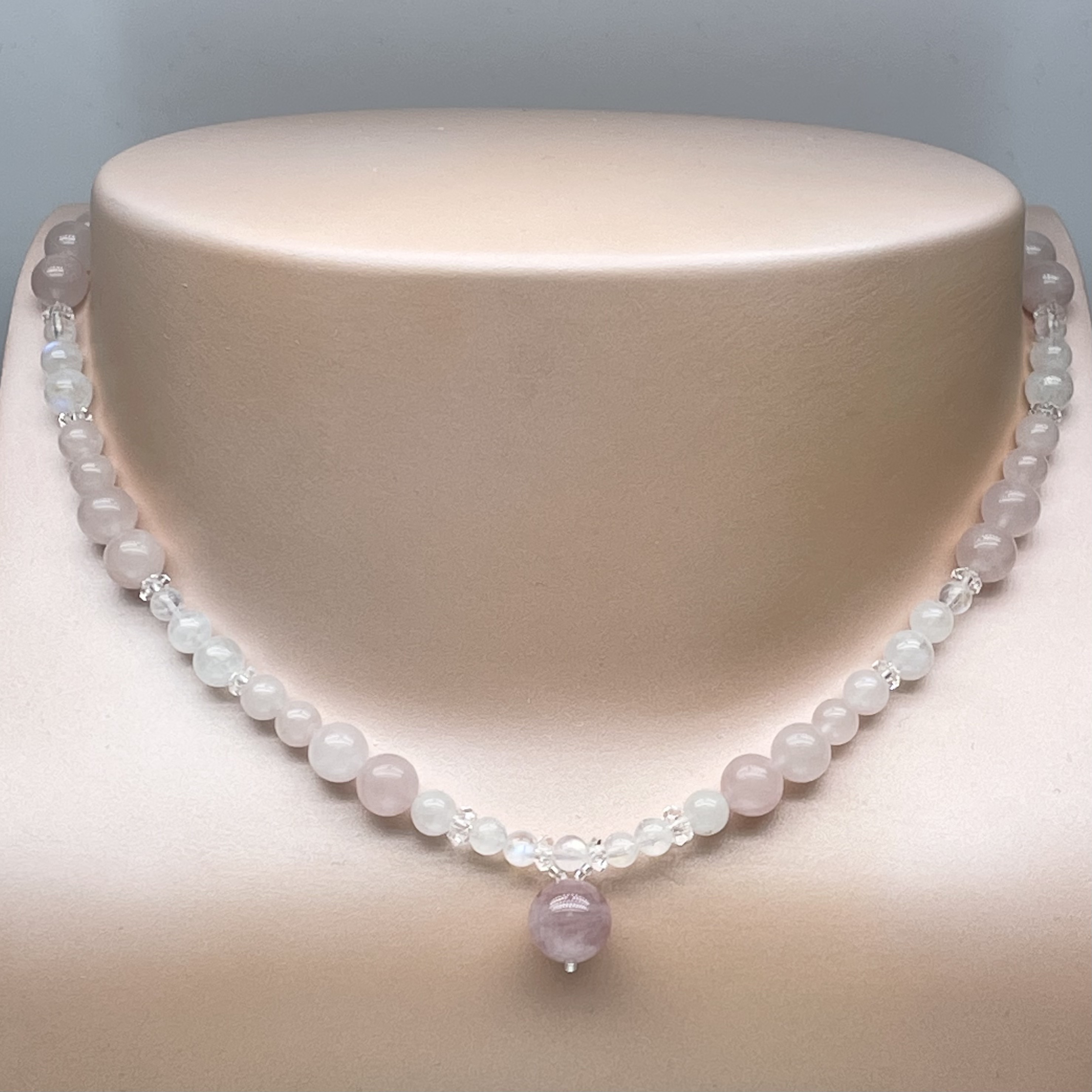 天然石 ローズクオーツドロップ レインボームーンストーン 水晶 ネックレスとブレスレットのセット　Mサイズ