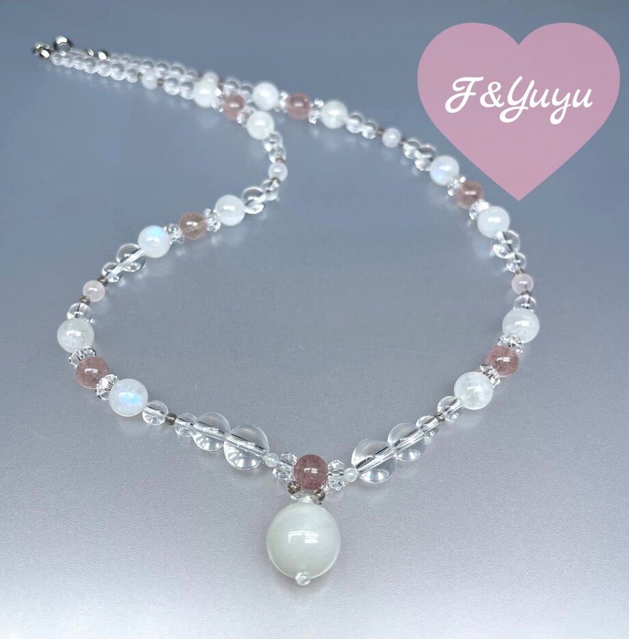 天然石 レインボームーンストーン レッドアベンチュリン 水晶 ネックレス　Mサイズ