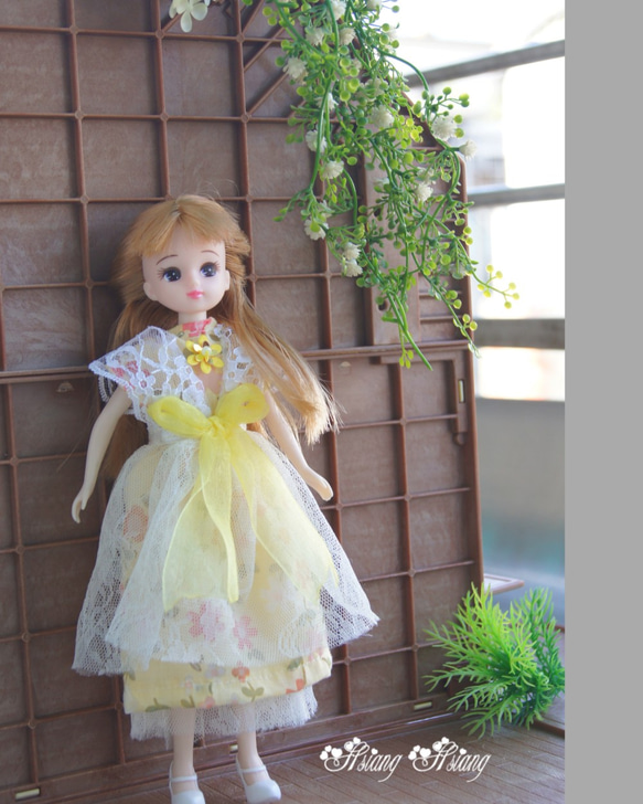 **Hsiang Hsiang**  licca-chan dress  ♡リカちゃんの服   春色レースお花ワンピース 2枚目の画像