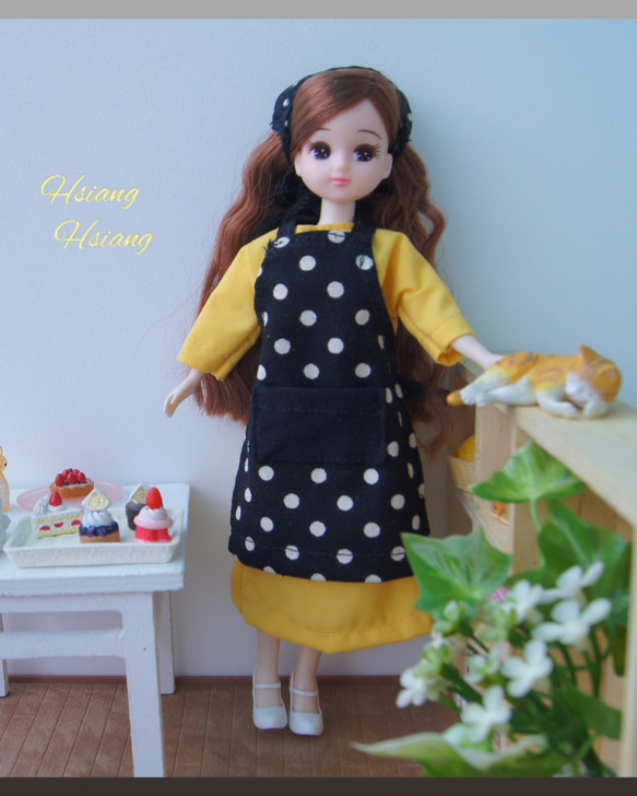 **Hsiang Hsiang**  licca-chan dress  ♡リカちゃん服   水玉エプロン 1枚目の画像