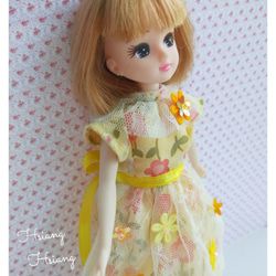 **Hsiang Hsiang**  licca-chan dress  ♡リカちゃんの服   春色レースお花ワンピース 1枚目の画像