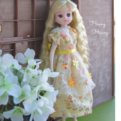 **Hsiang Hsiang**  licca-chan dress  ♡リカちゃんの服   春色レースお花ワンピース 2枚目の画像