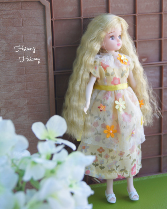 **Hsiang Hsiang**—リカちゃんのお洋服--licca--莉卡娃娃--橘黃花朵洋裝 第4張的照片