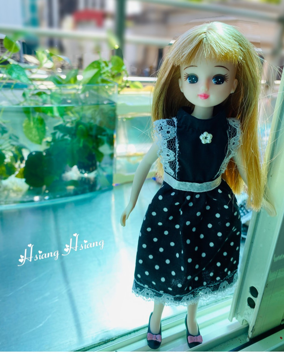 **Hsiang Hsiang**  licca-chan dress  ♡リカちゃん服   黑白水玉ワンピース 1枚目の画像