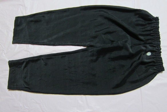 着物リメイク　黒シリーズ　パンツ（F）11号 2枚目の画像