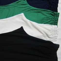 ニットのパンツ（ゆったりサイズ）緑色 2枚目の画像
