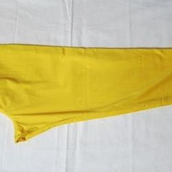 ニットのパンツ（ゆったりサイズ）黄色 2枚目の画像
