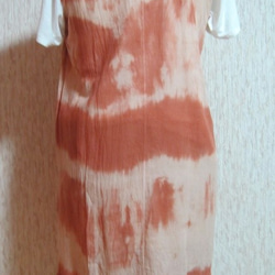ガーゼのロングベストドレス（むら染め）朱色セール！ 4枚目の画像
