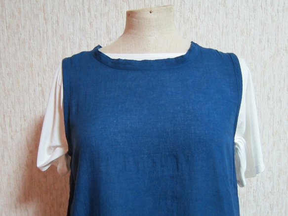 ガーゼのロングベストドレス（エコ染め）藍色セール！ 2枚目の画像