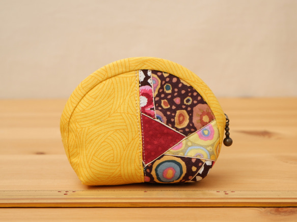 小さめポーチ ～栗かのこ～ 1枚目の画像