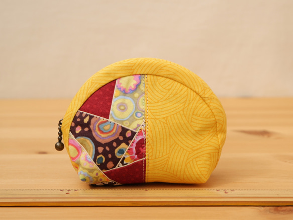 小さめポーチ ～栗かのこ～ 2枚目の画像