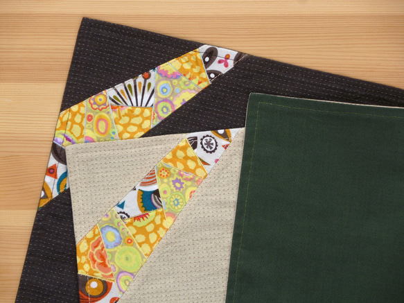 ランチョンマット ～キラキラはじける～ チャコールブラウン 4枚目の画像