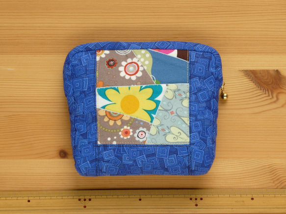 ポーチ ～屋根の上のお花畑～ B 3枚目の画像