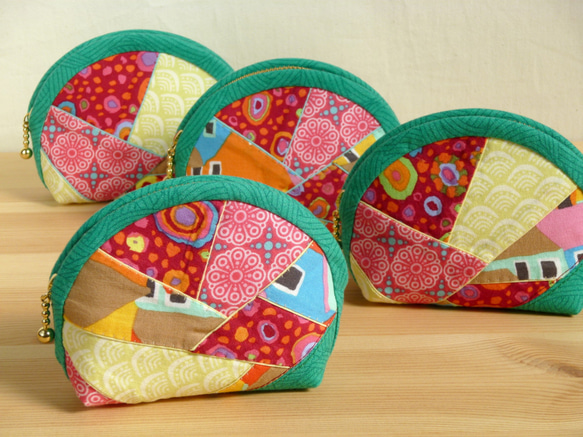 小さめポーチ ～宴（うたげ）～ 1枚目の画像