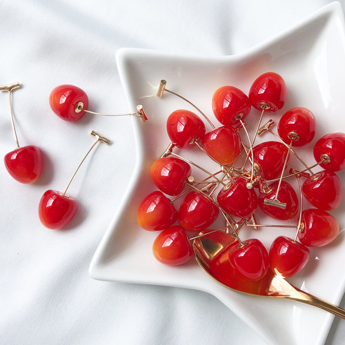 ミニ♡ * さくらんぼ * ピアス / イヤリング ピアス（その他